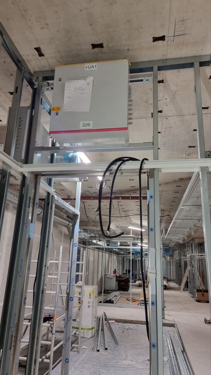 renovation-of-a-laboratory-in-lmu-klinikum_stage_2_installation_frames_7